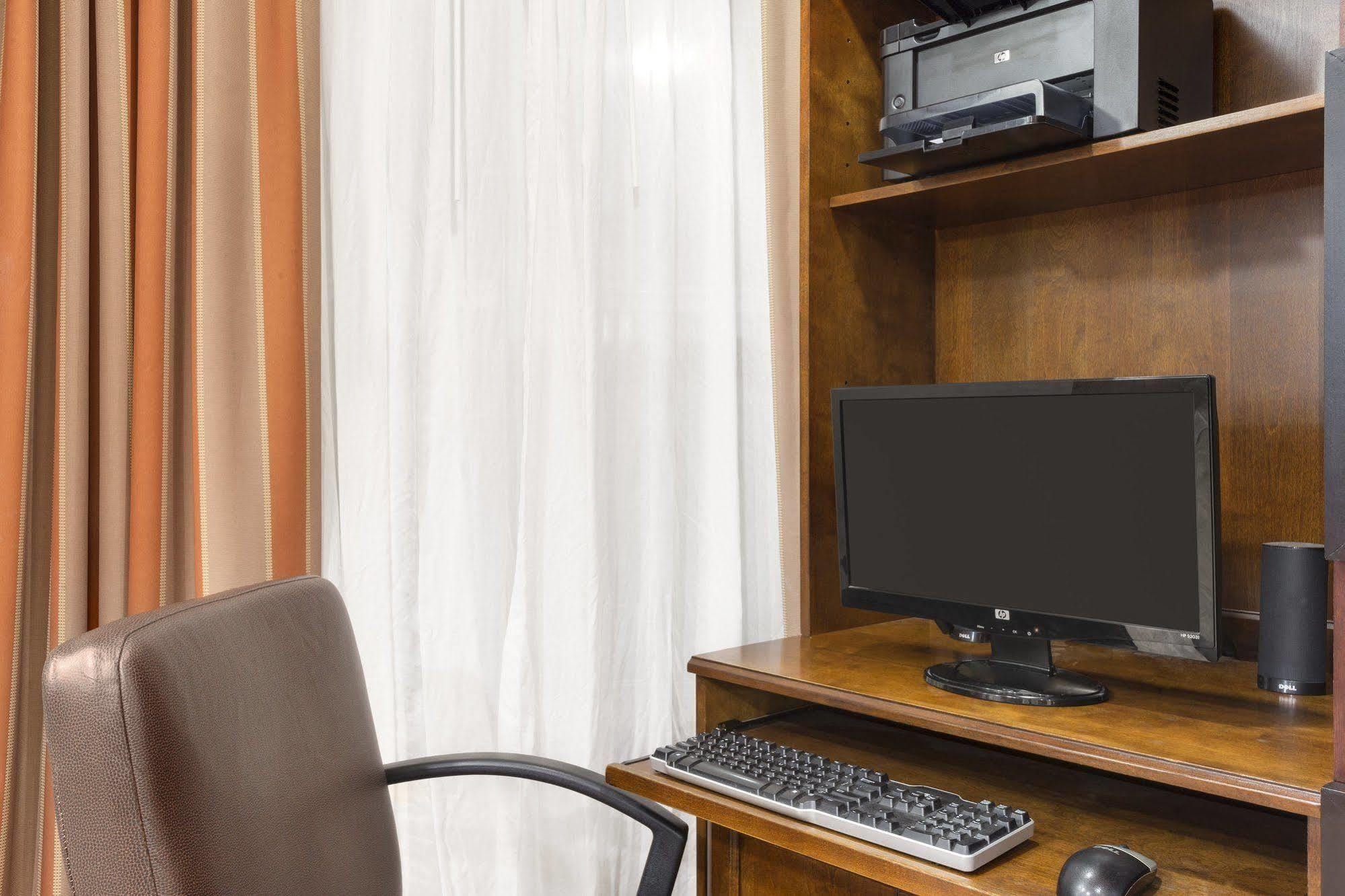 Country Inn & Suites By Radisson, Amarillo I-40 West, Tx Exteriör bild